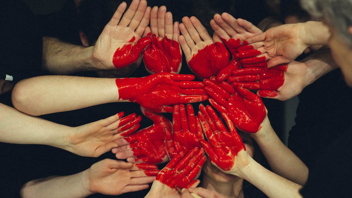 Histórias de superação: o poder da solidariedade Histórias de superação: o poder da solidariedade